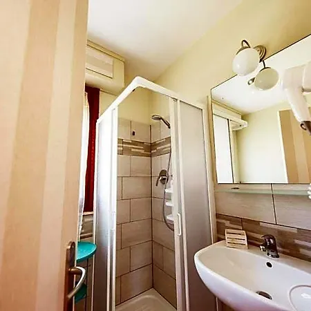 فندق Il Mandorlo 3*